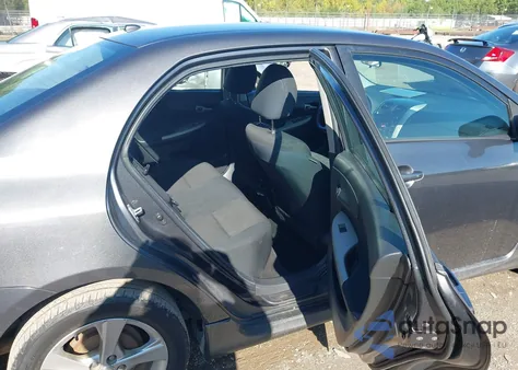 2011 Toyota Corolla S из США, поврежденный, VIN 2T1BU4EE2BC538927